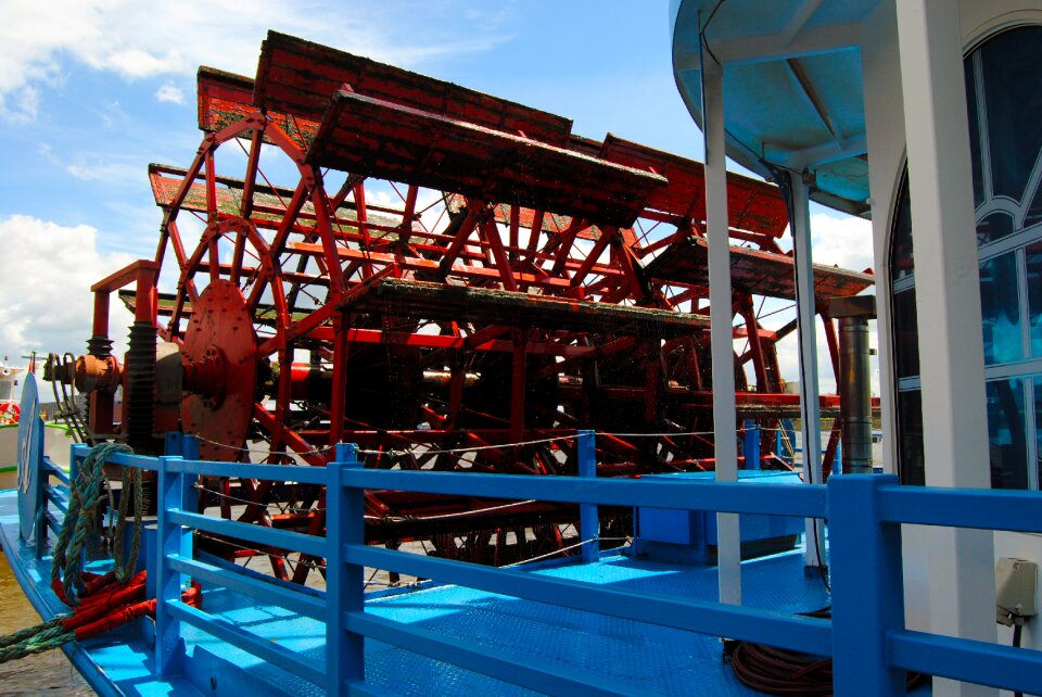 Outdoors wheel machine