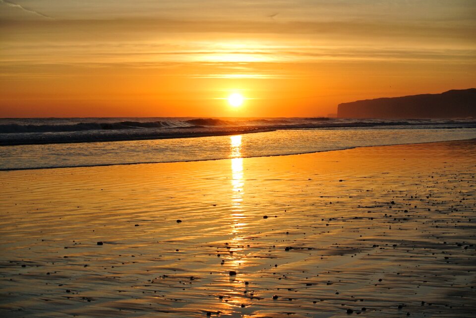 Dusk sun sea