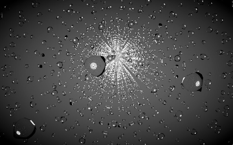 Pearl rocio drop of water