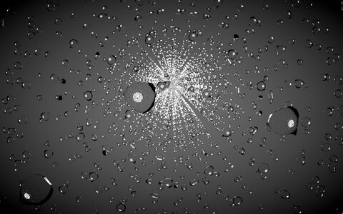 Pearl rocio drop of water