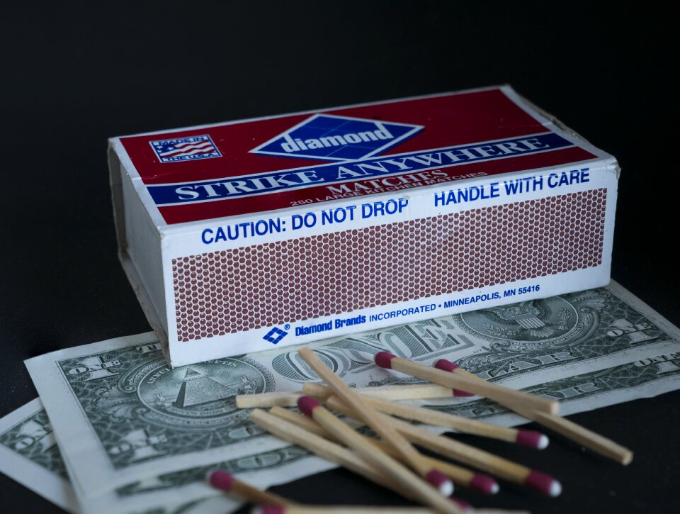 Currency equipment box