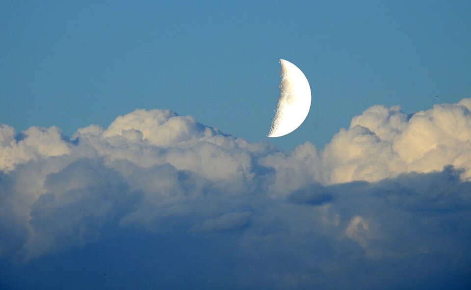 Landscape cloud moon