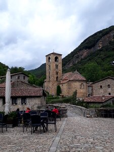 Building stone tourism