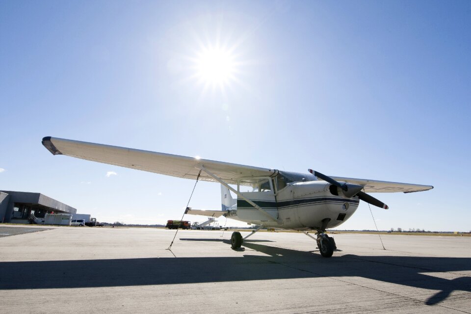 Airport transport system travel