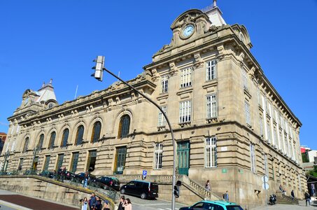 Old building sao bento train station photo