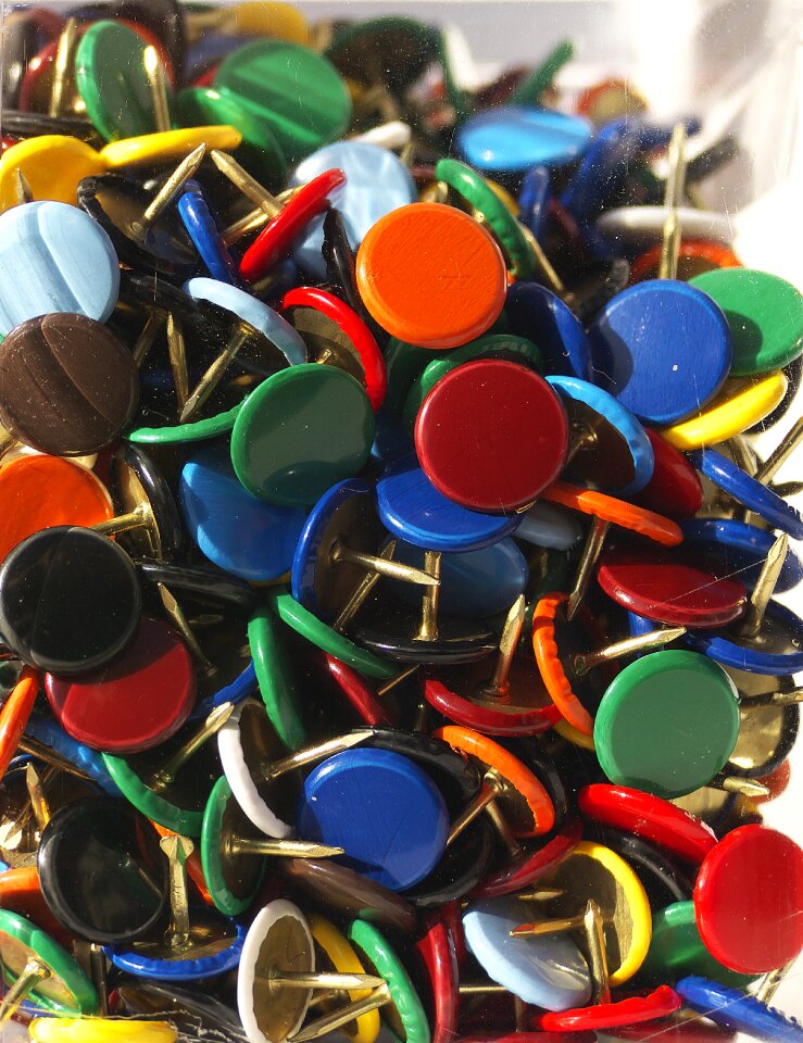 Packaging blister thumbtack