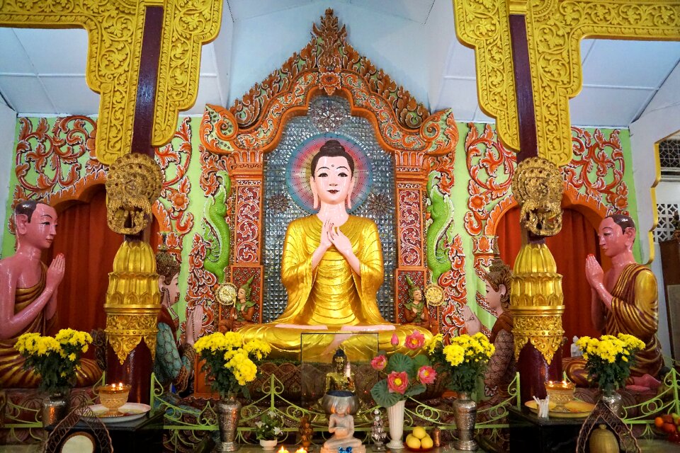 Statue spirituality art