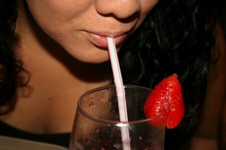 Bebe woman snack