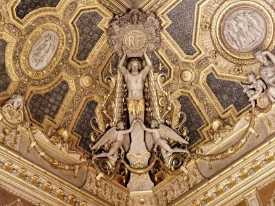 Decoration palace antique