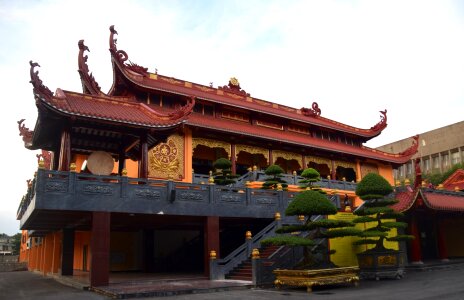 Roof viet nam quoc tu pagoda saigon