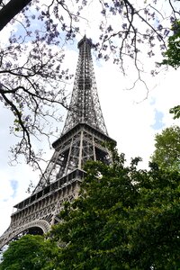 Tall sky eiffel tower
