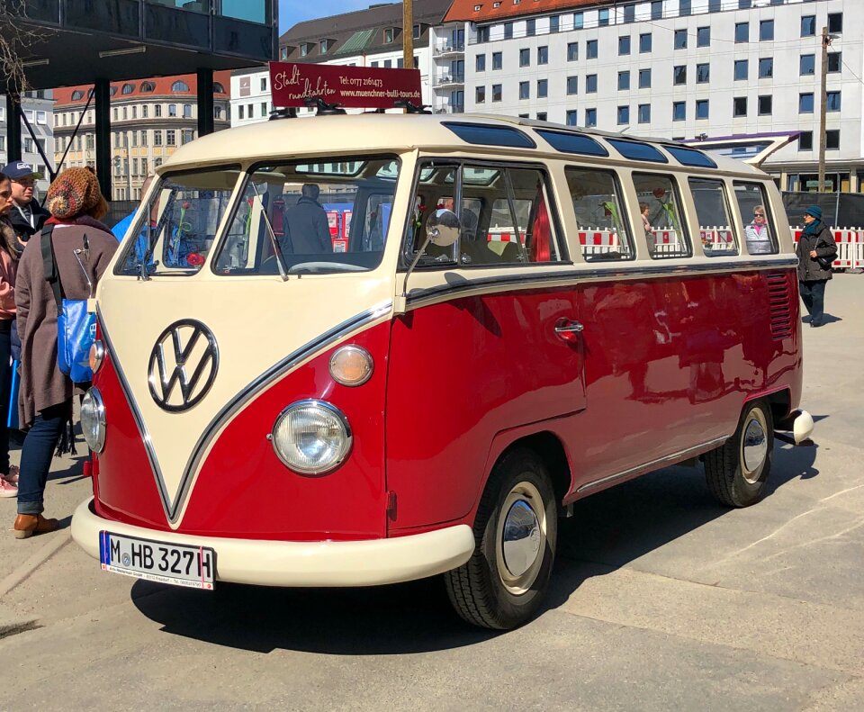 Transport system traffic vw bulli