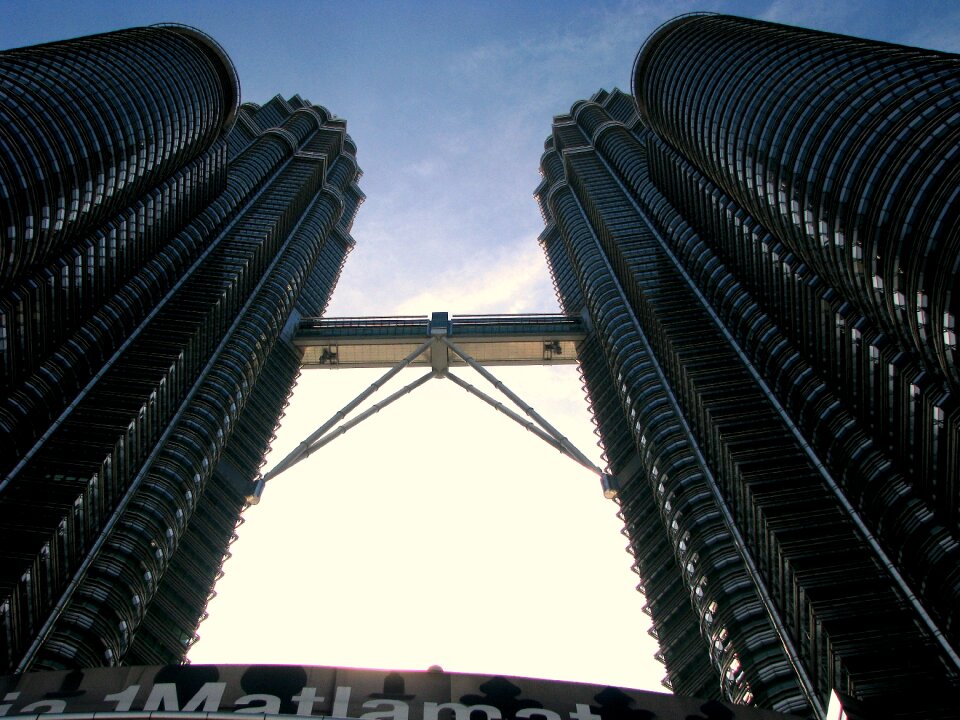 Building construction business