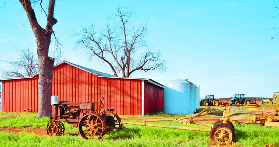 Barn summer tractor