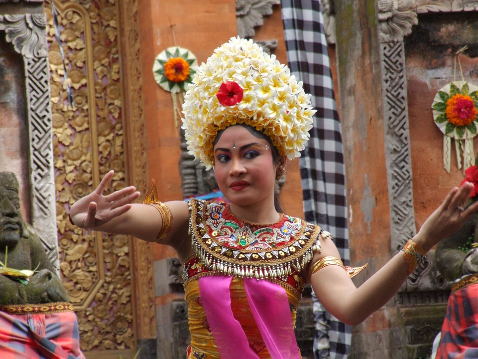 Bali barong dance female dancer photo