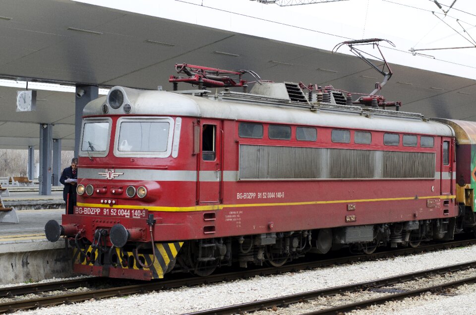 Transportation travel rail
