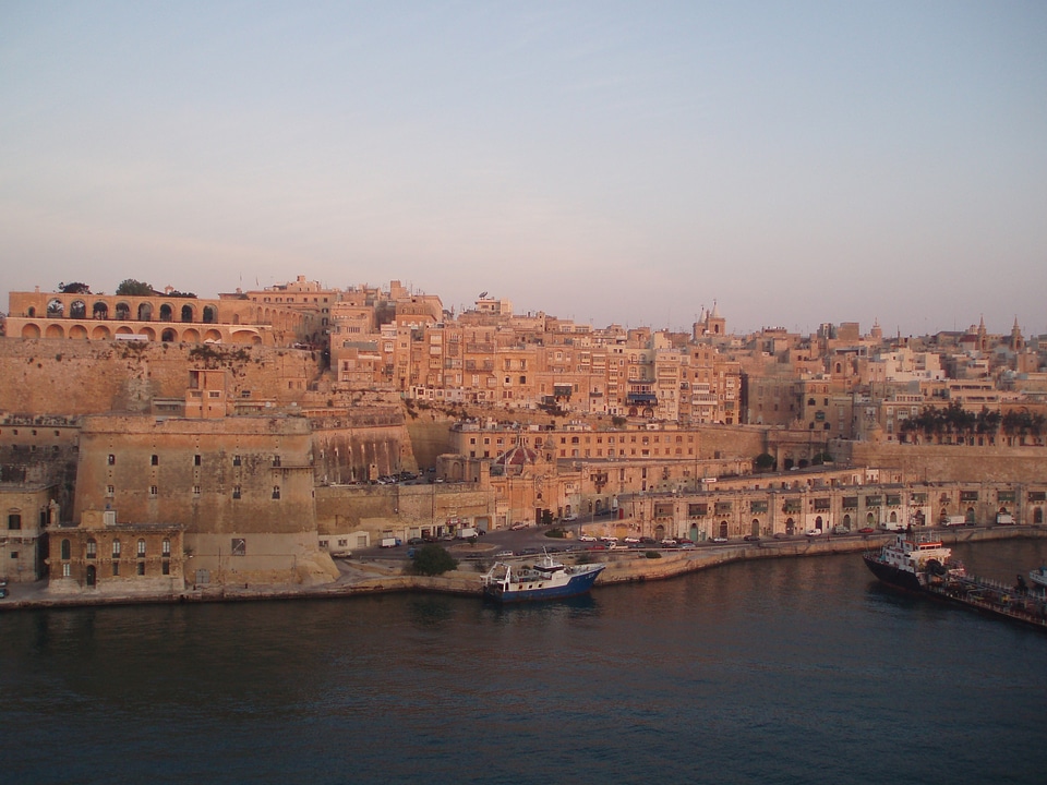 Port port city valletta