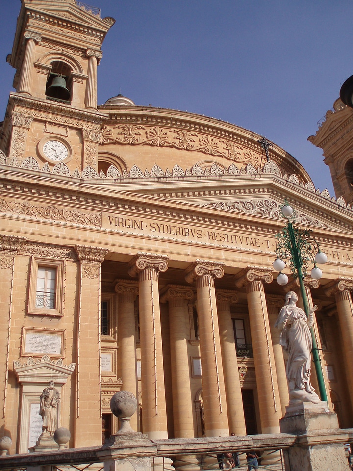 Malta cathedral dome