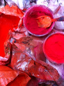Bright atelier pigments