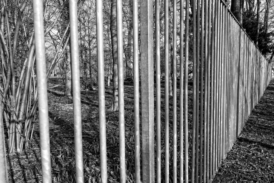 Security barrier keep out