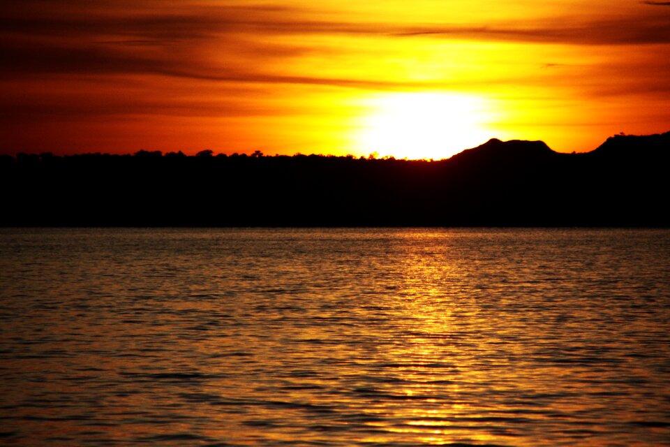 Body of water nature sol