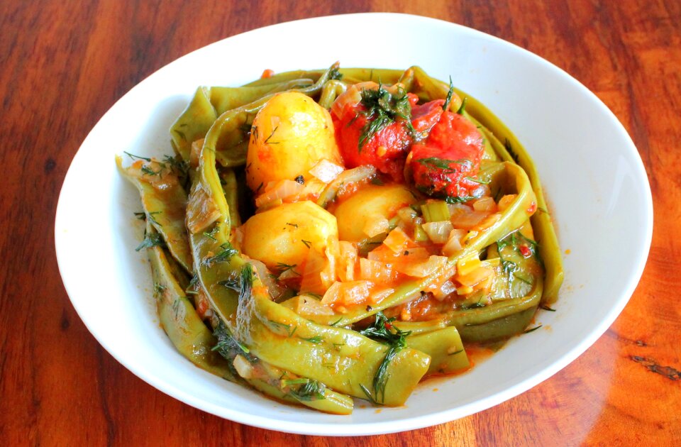 Lunch plate green beans