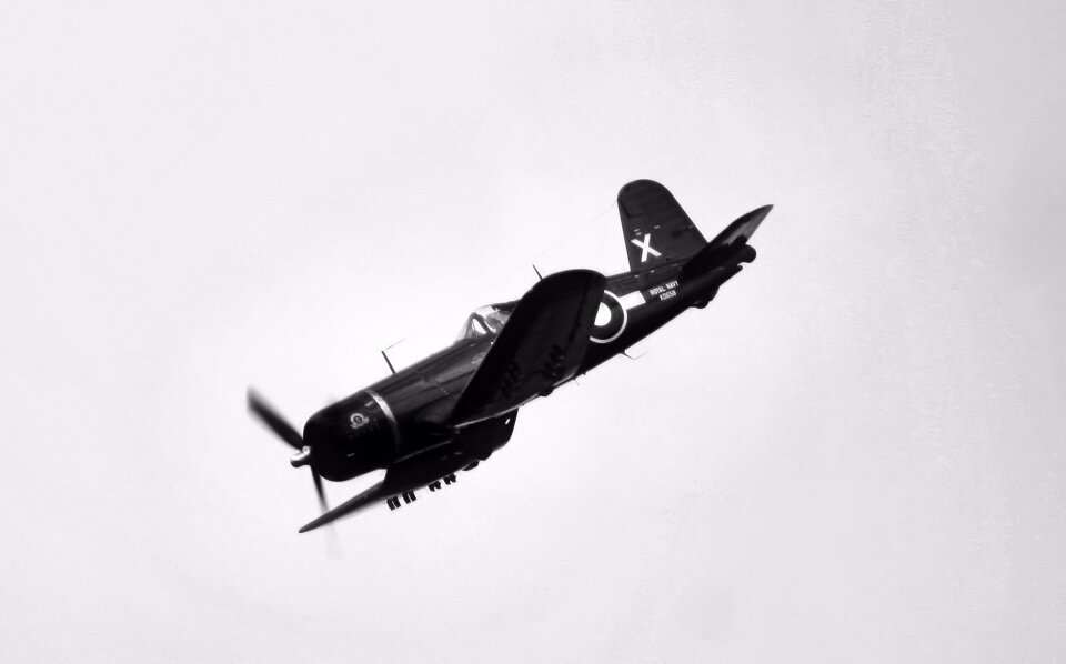 Military vehicle corsair