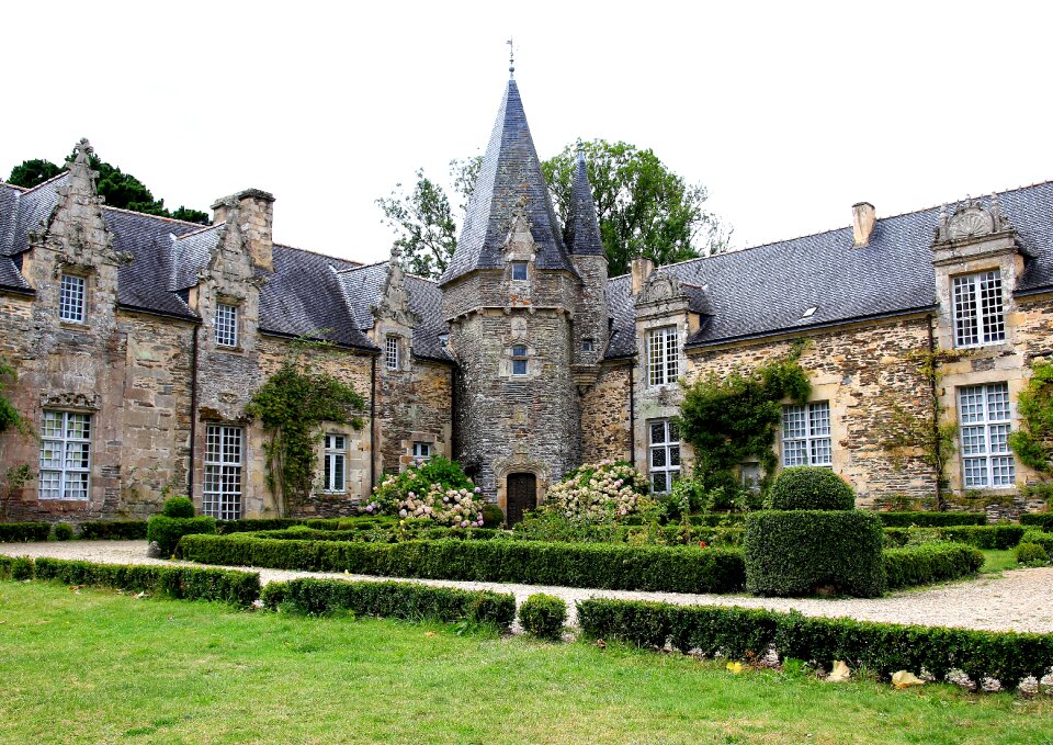 Building castle facade