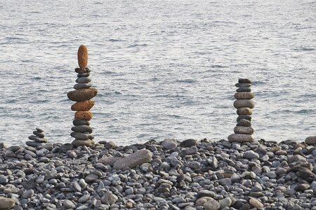 Waters zen stone
