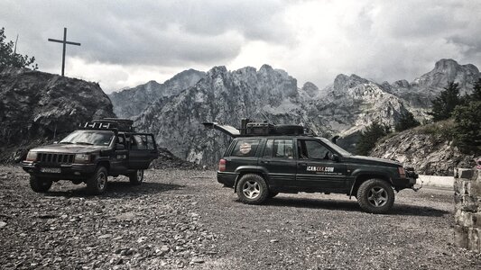 Trip expedition jeep photo