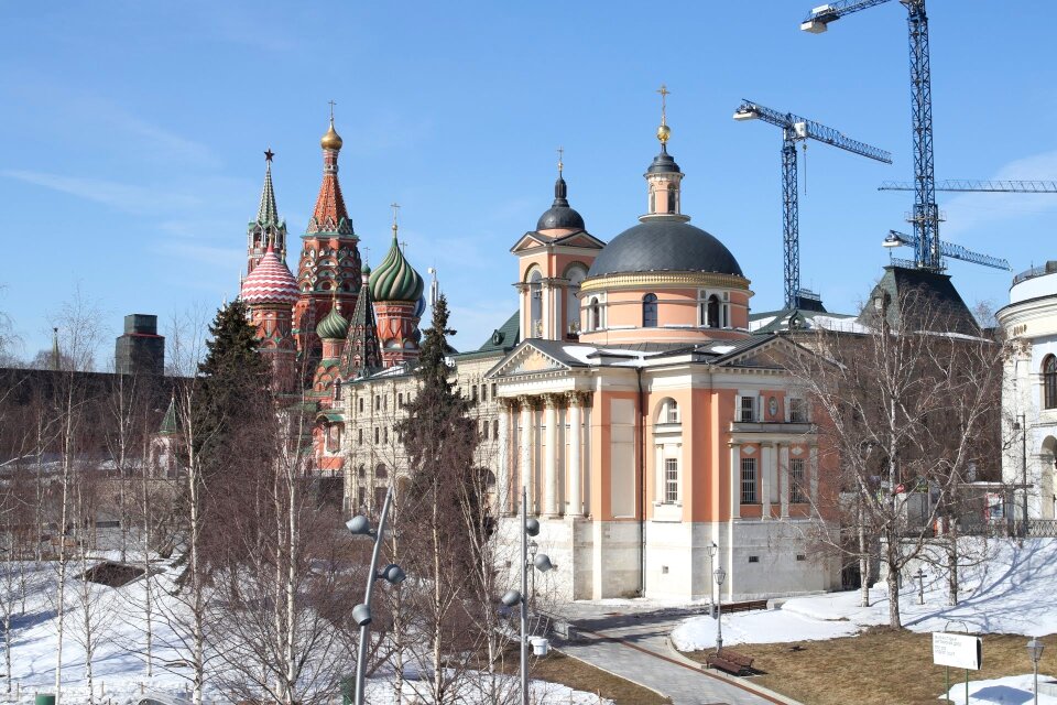 Travel building cathedral