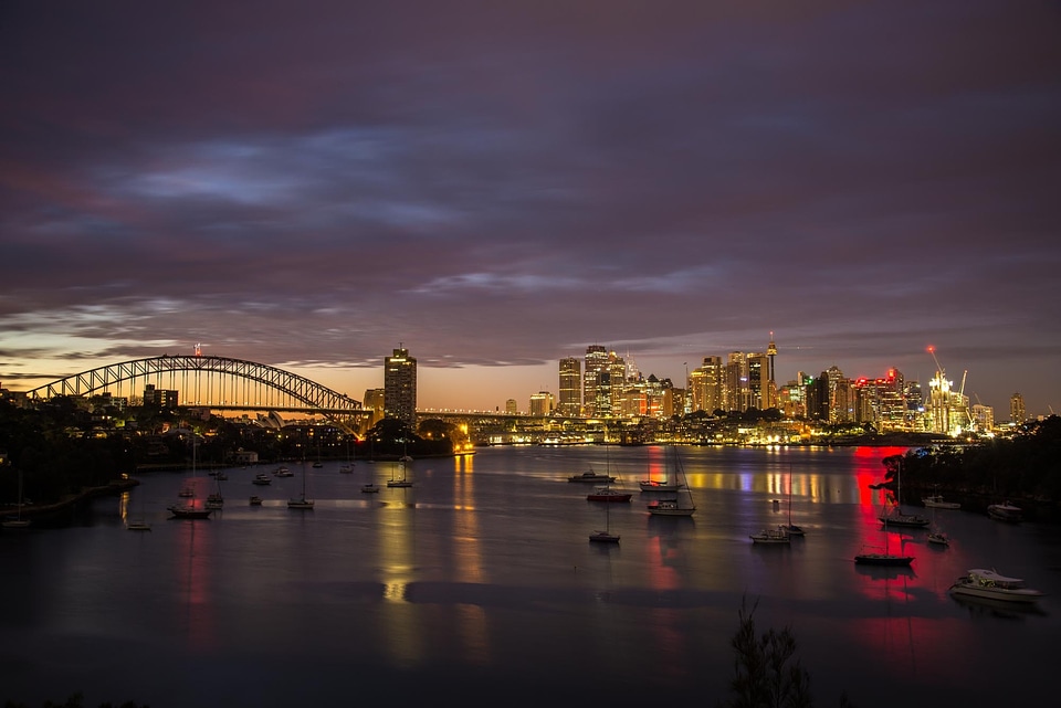 Australia harbour bridge ships