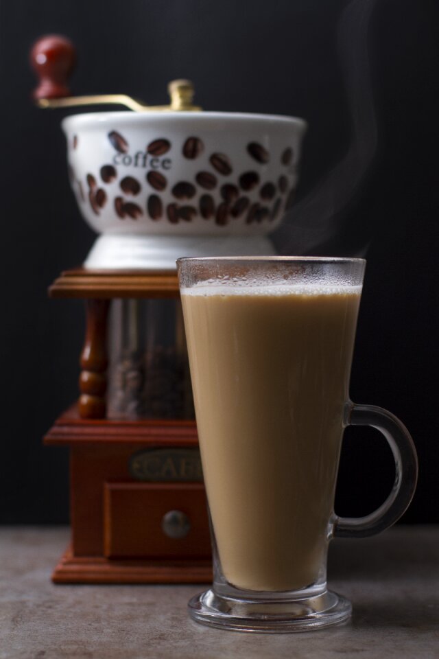 Cup breakfast coffee grinder