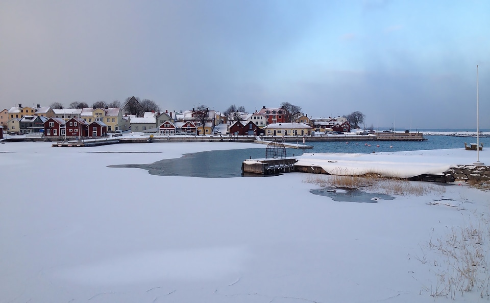 öregrund snowy ice