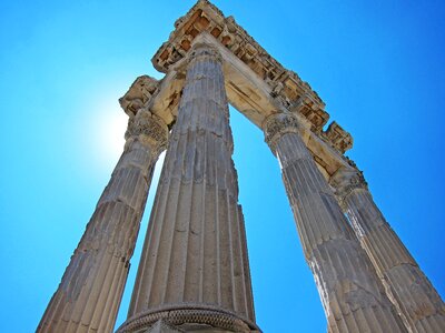 Columns fluted roman photo
