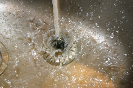 Splash spray wash