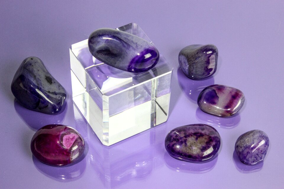 Stone gift decoration