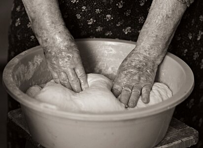 Knead cake preparation