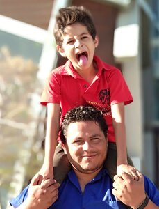 Happiness alegre child