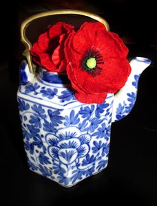 Poppy teapot china photo