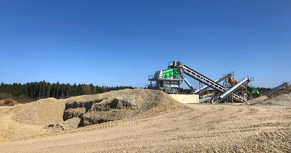 Earth equipment gravel pit