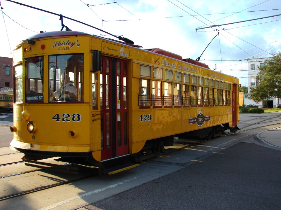 Transportation public commuter