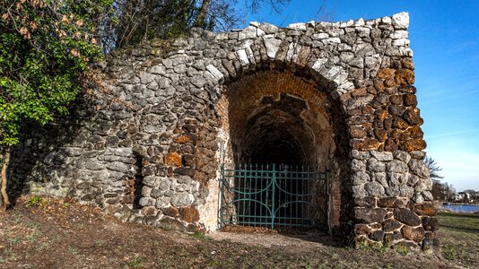 Antiquity crypt worth seeing