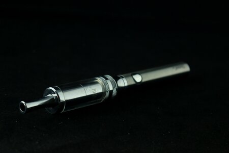 Industry team vaporizer