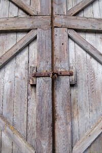 Wall expression door