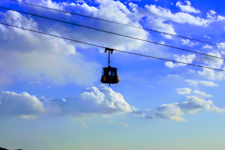 Air transportation system cable car