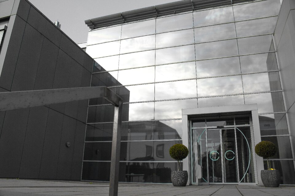 Building contemporary facade