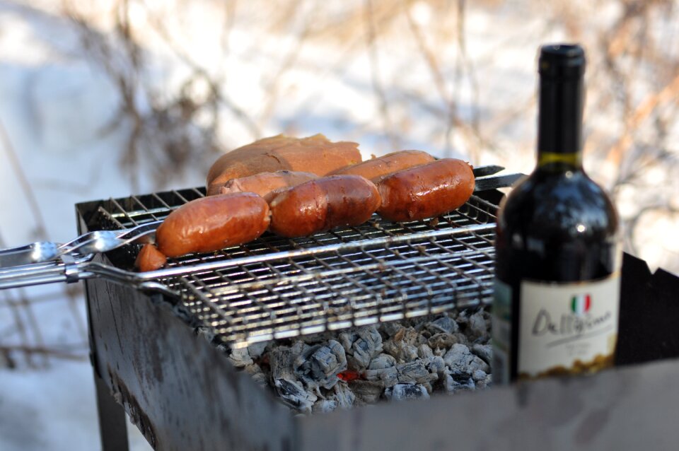 Food wine picnic smoke