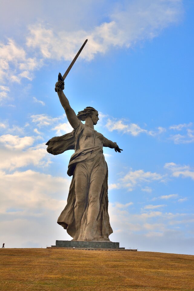 Mother motherland stalingrad metro station monument