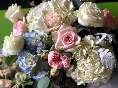 Wedding floral bride photo